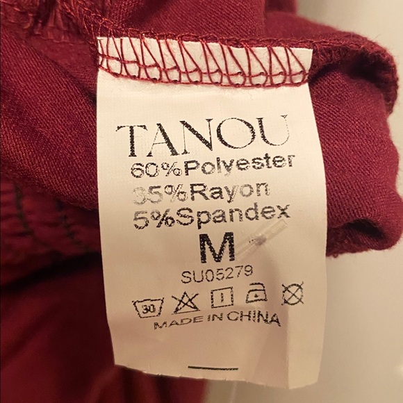 Tanou Burgundy Long Sleeve Smocked Jumpsuit…size M - Picture 6 of 7